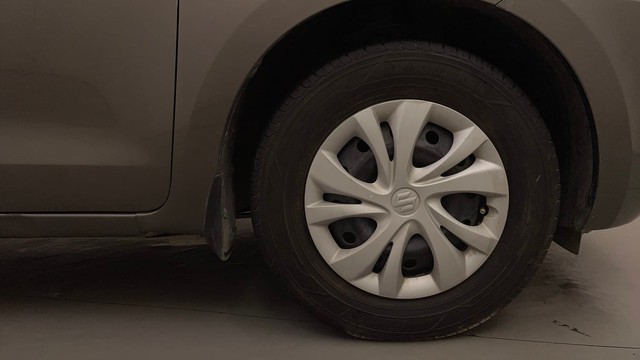 Second-hand 2019 Maruti Swift VXI for sale in Mysore-17