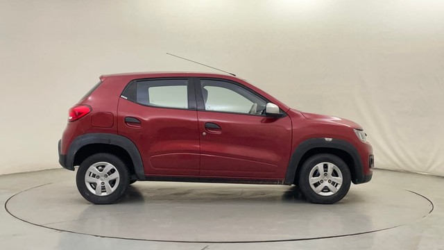 Second-hand 2018 Renault KWID 1.0 RXT AMT for sale in Bangalore-2