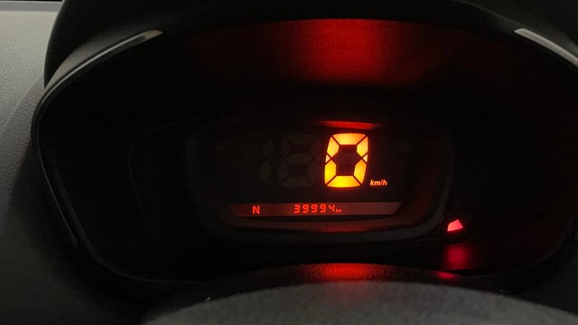 Second-hand 2018 Renault KWID 1.0 RXT AMT for sale in Bangalore-13