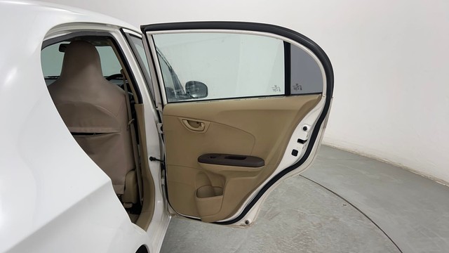 Second-hand 2014 Honda Amaze S i-VTEC for sale in Pune-29