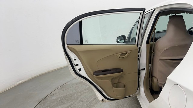 Second-hand 2014 Honda Amaze S i-VTEC for sale in Pune-25