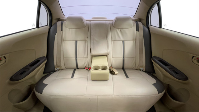 Second-hand 2014 Honda Amaze S i-VTEC for sale in Pune-26