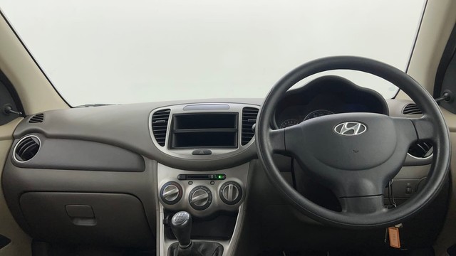 Second-hand 2015 Hyundai i10 Magna 1.1 for sale in Pune-11
