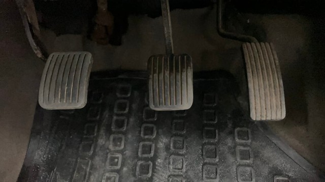 Second-hand 2015 Hyundai i10 Magna 1.1 for sale in Pune-14