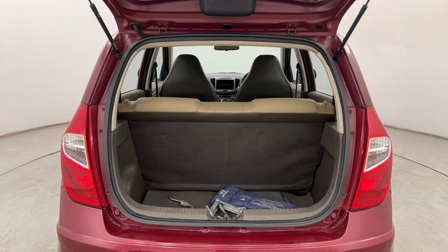 Second-hand 2015 Hyundai i10 Magna 1.1 for sale in Pune-9