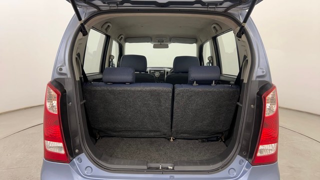 Second-hand 2011 Maruti Wagon R VXI for sale in Pune-9