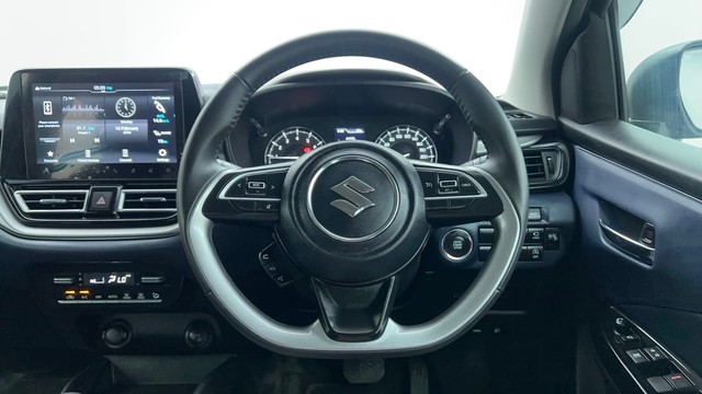 Second-hand 2024 Maruti Baleno Alpha AMT for sale in Pune-30