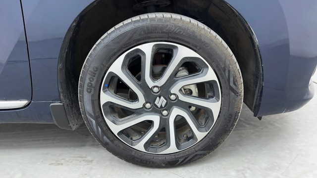 Second-hand 2024 Maruti Baleno Alpha AMT for sale in Pune-17