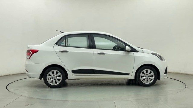 Second-hand 2015 Hyundai Xcent Petrol for sale in Mumbai-2