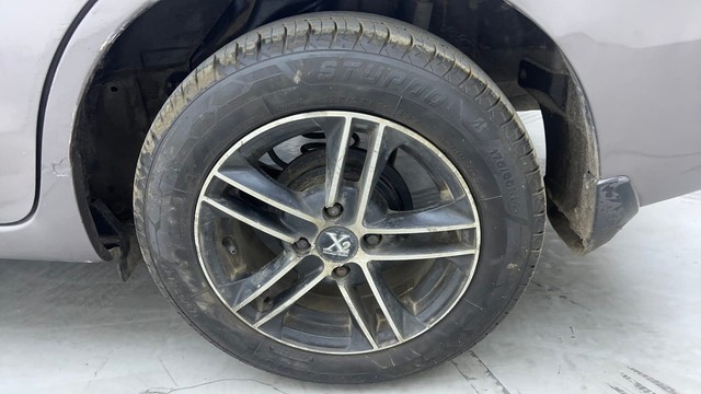 Second-hand 2013 Honda Amaze S i-VTEC for sale in Hyderabad-19