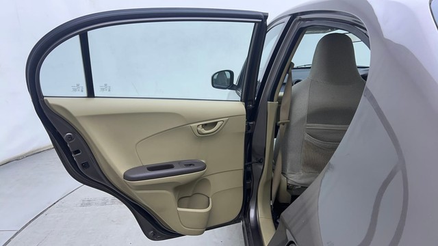 Second-hand 2013 Honda Amaze S i-VTEC for sale in Hyderabad-30