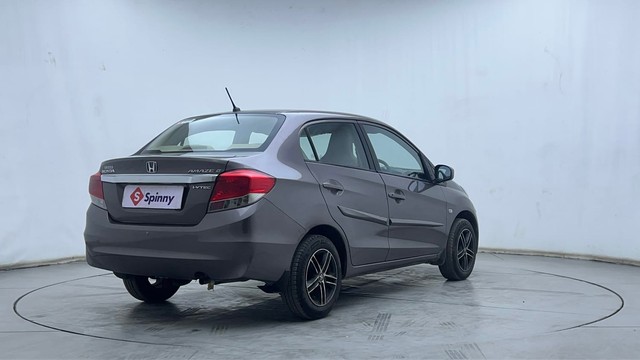 Second-hand 2013 Honda Amaze S i-VTEC for sale in Hyderabad-3