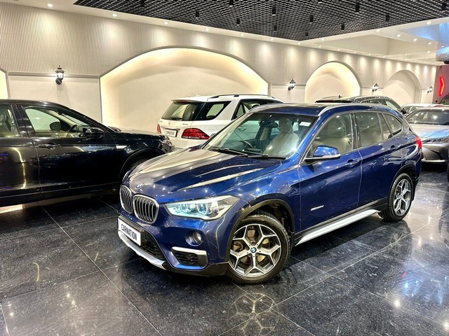 Second-hand 2017 BMW X5 xDrive 30d Design Pure Experience 5 Seater for sale in New Delhi-5