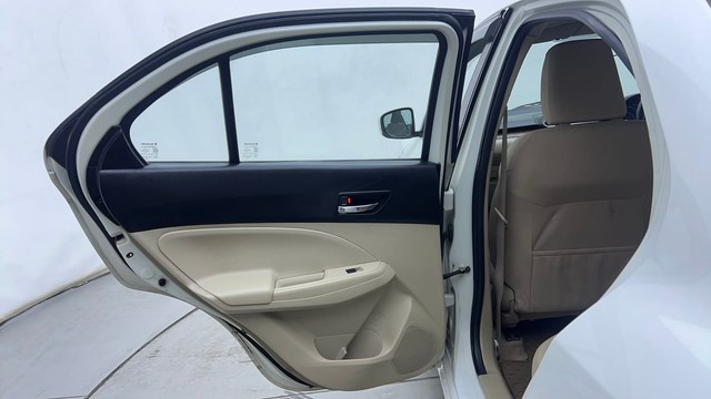 Second-hand 2017 Maruti Suzuki Dzire VXI for sale in Hyderabad-36