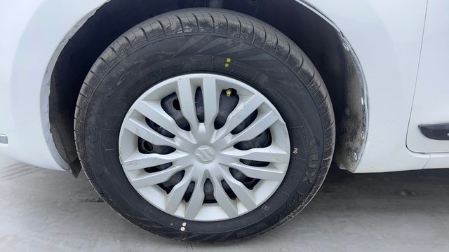 Second-hand 2017 Maruti Suzuki Dzire VXI for sale in Hyderabad-20