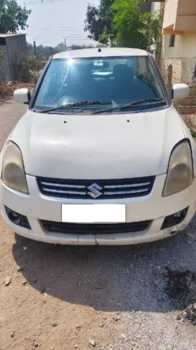 Second-hand 2009 Maruti Suzuki Swift 1.3 ZXI for sale in Sangli-3