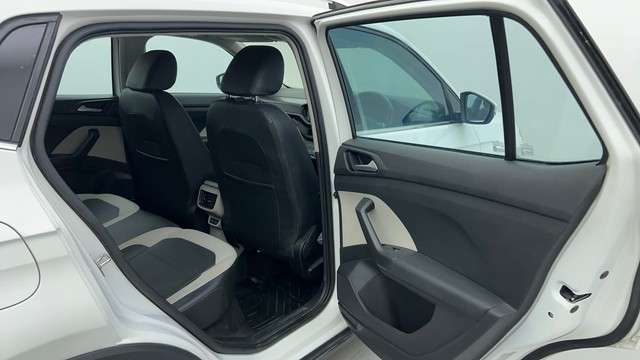 Second-hand 2022 Volkswagen Taigun 1.0 Topline AT for sale in Ahmedabad-25