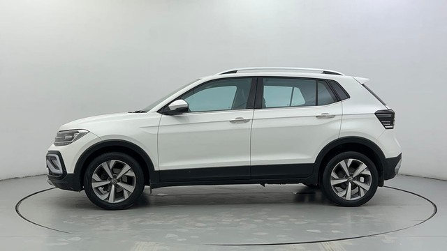 Second-hand 2022 Volkswagen Taigun 1.0 Topline AT for sale in Ahmedabad-6