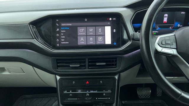 Second-hand 2022 Volkswagen Taigun 1.0 Topline AT for sale in Ahmedabad-35