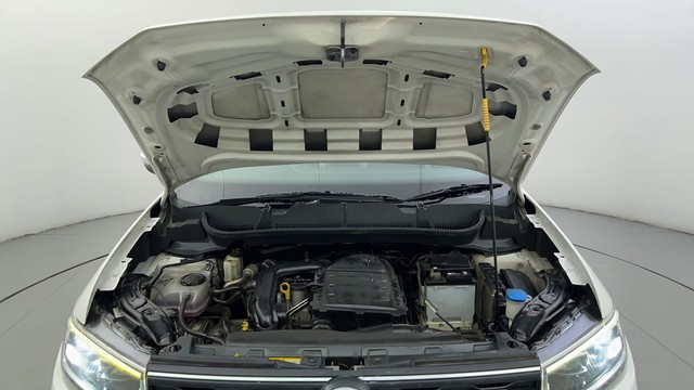 Second-hand 2022 Volkswagen Taigun 1.0 Topline AT for sale in Ahmedabad-8