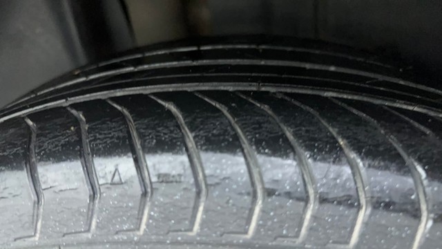 Second-hand 2022 Volkswagen Taigun 1.0 Topline AT for sale in Ahmedabad-34