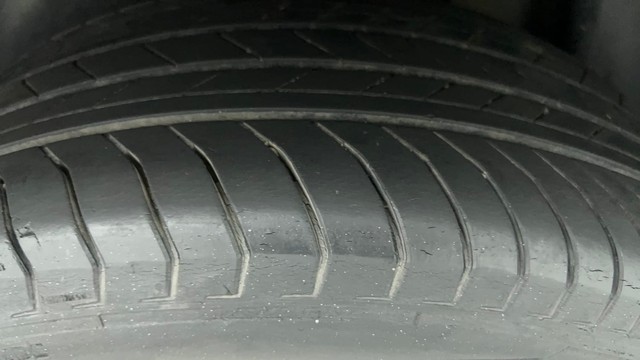 Second-hand 2022 Volkswagen Taigun 1.0 Topline AT for sale in Ahmedabad-28