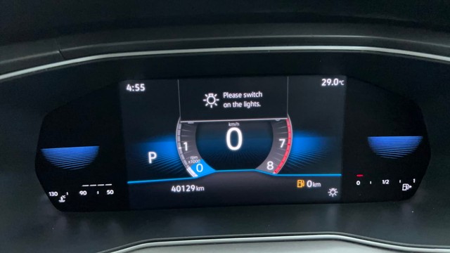 Second-hand 2022 Volkswagen Taigun 1.0 Topline AT for sale in Ahmedabad-13