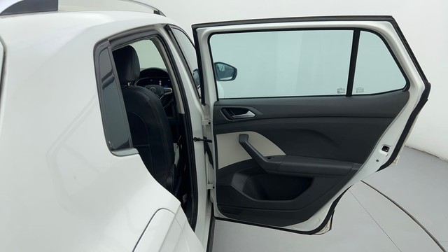 Second-hand 2022 Volkswagen Taigun 1.0 Topline AT for sale in Ahmedabad-31