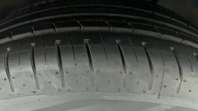 Second-hand 2022 Volkswagen Taigun 1.0 Topline AT for sale in Ahmedabad-29