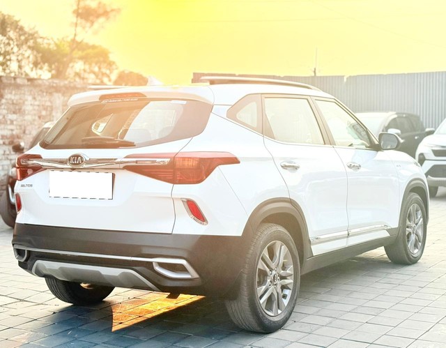 Second-hand 2020 Kia Seltos HTX IVT G for sale in Surat-9