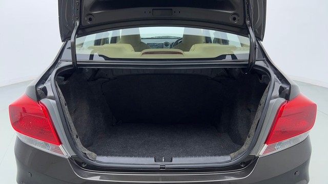 Second-hand 2016 Honda Amaze S i-VTEC for sale in New Delhi-9