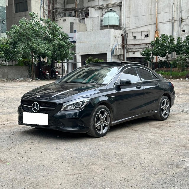 Second-hand 2019 Mercedes-Benz CLA 200 CGI Sport for sale in New Delhi-4