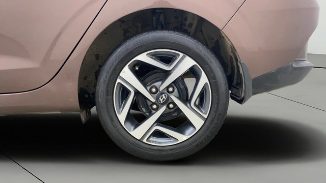 Second-hand 2020 Hyundai Aura SX Plus AMT for sale in Bangalore-27