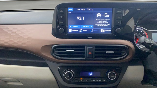 Second-hand 2020 Hyundai Aura SX Plus AMT for sale in Bangalore-22