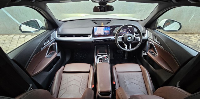 Second-hand 2024 BMW X1 sDrive18i M Sport for sale in Mumbai-16