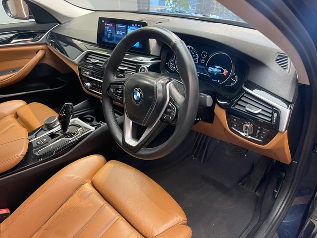 Second-hand 2018 BMW 5 Series 530i Sport Line for sale in Mumbai-15