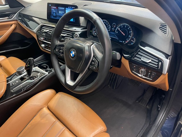 Second-hand 2018 BMW 5 Series 530i Sport Line for sale in Mumbai-14