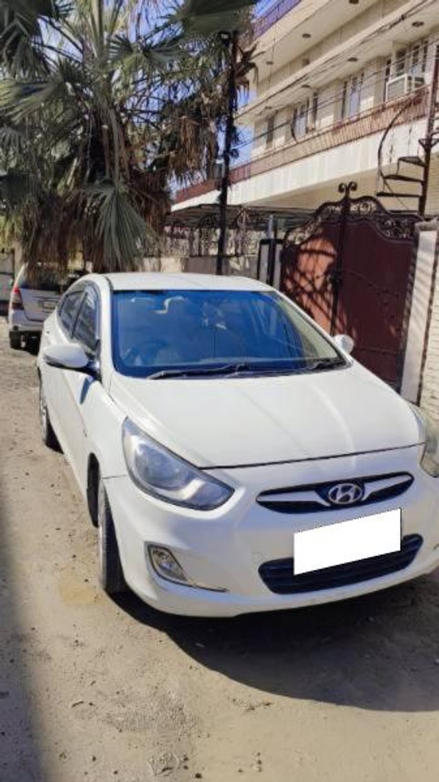 Second-hand 2011 Hyundai Verna 1.6 SX VTVT for sale in Amritsar-0