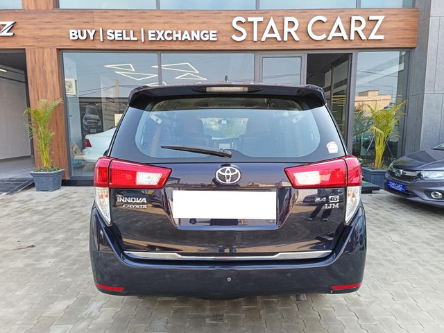 Second-hand 2021 Toyota Innova Crysta 2.4 G 7 STR for sale in Ludhiana-1