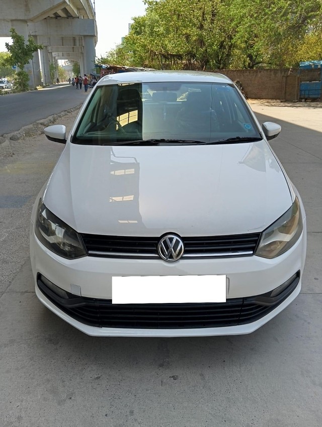 Volkswagen Polo 1.2 MPI Comfortline Second-hand 2017 Volkswagen Polo 1.2 MPI Comfortline for sale in Noida-6