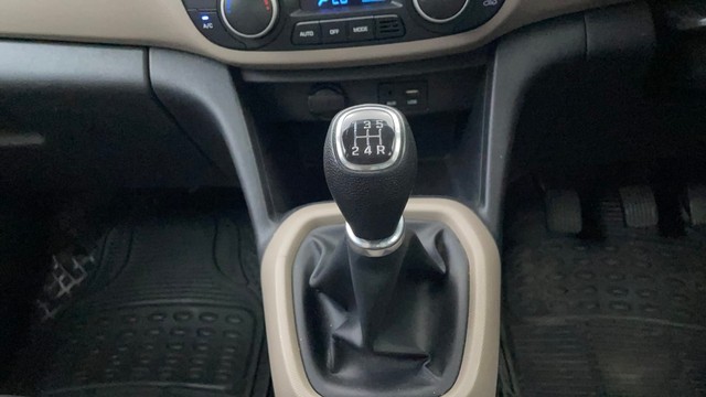 Second-hand 2017 Hyundai Grand i10 1.2 Kappa Asta for sale in Chennai-12