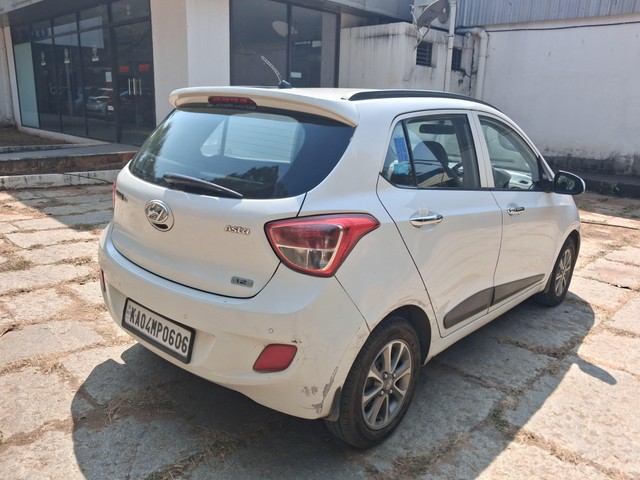 Second-hand 2014 Hyundai Grand i10 Asta for sale in Bangalore-12