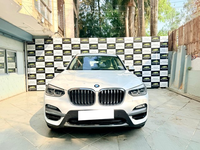Second-hand 2018 BMW X3 xDrive 20d Luxury Line for sale in Pune-3