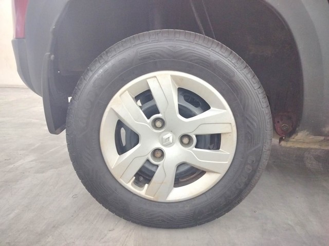 Second-hand 2015 Renault KWID RXT for sale in Coimbatore-18