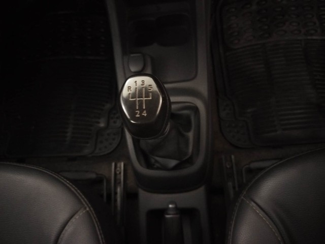 Second-hand 2015 Renault KWID RXT for sale in Coimbatore-12