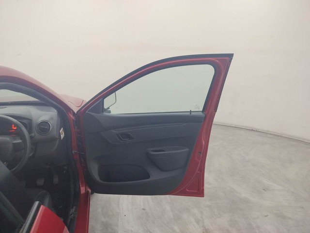 Second-hand 2015 Renault KWID RXT for sale in Coimbatore-16