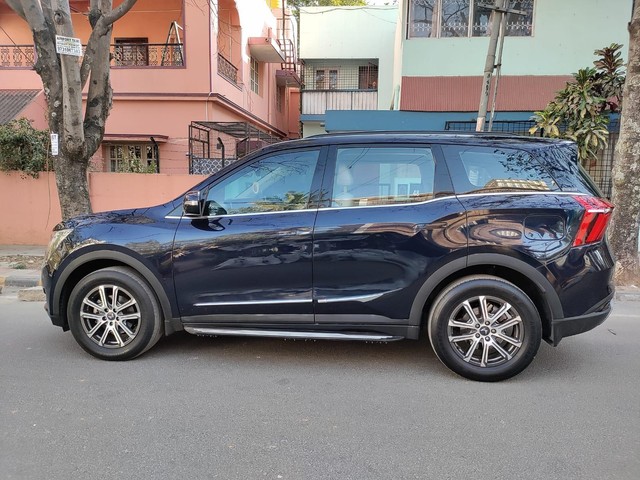 Second-hand 2022 Mahindra XUV700 AX5 7 Str BSVI for sale in Bangalore-11