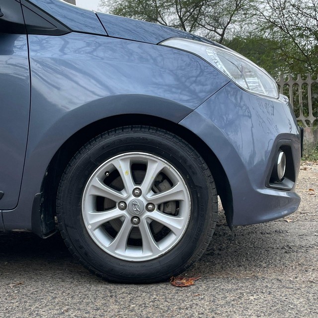 Second-hand 2014 Hyundai Grand i10 AT Asta for sale in New Delhi-10