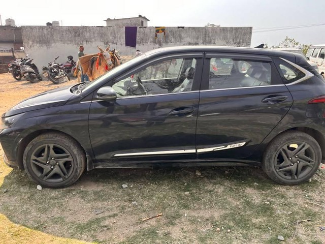 Second-hand 2023 Hyundai i20 Sportz for sale in Udhampur-6