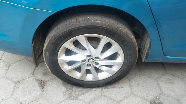 Second-hand 2023 Skoda Slavia 1.0 TSI Ambition AT BSVI for sale in Coimbatore-6